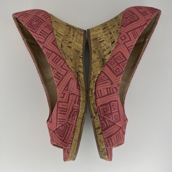 Life Stride Peep Toe Wedge Heels Women's Size 9 M Geo Pattern Shoes - Picture 7 of 9